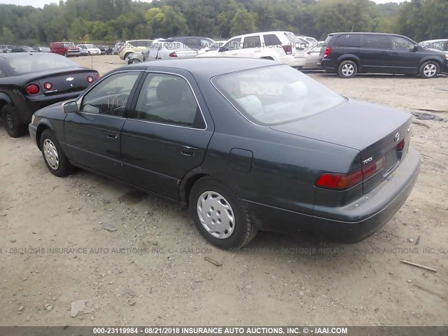 4T1BG22K7WU310626 - 1998 TOYOTA CAMRY CE/LE/XLE მწვანე ფოტო 3