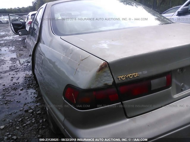 JT2BF22K3X0184368 - 1999 TOYOTA CAMRY LE/XLE TAN photo 6
