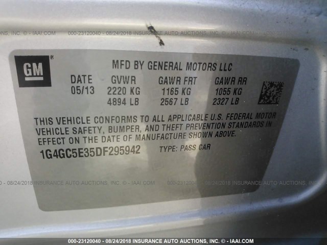 1G4GC5E35DF295942 - 2013 BUICK LACROSSE SILVER photo 9