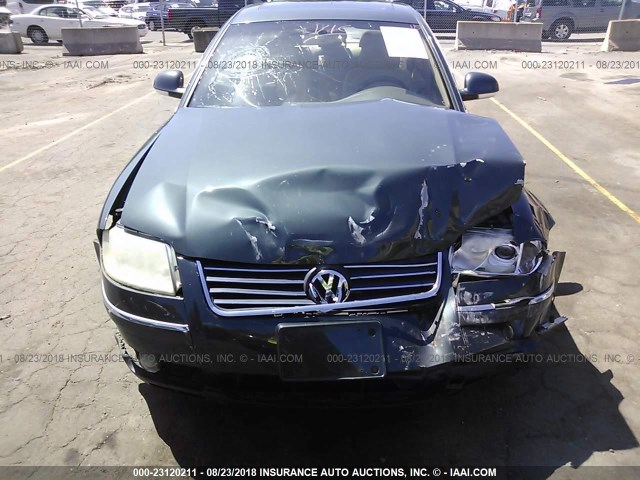 WVWRH63B34P252287 - 2004 VOLKSWAGEN PASSAT GLX GREEN photo 6