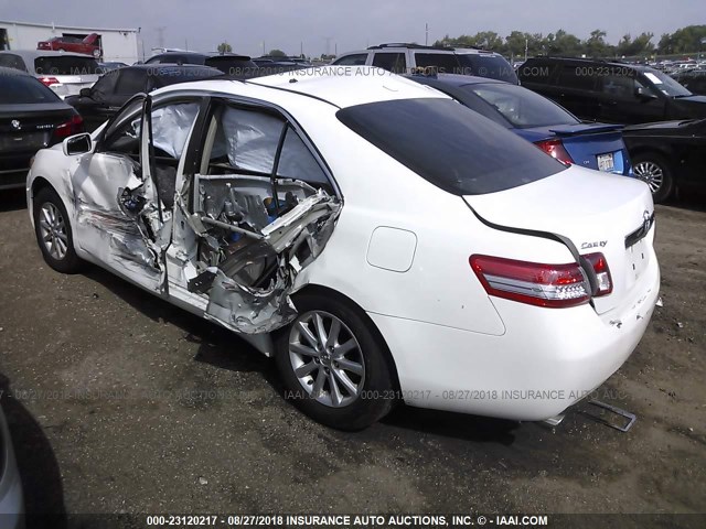 4T1BK3EK0AU608444 - 2010 TOYOTA CAMRY SE/LE/XLE 白色 照片 3