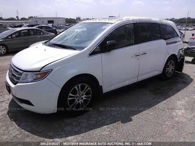 5FNRL5H6XDB047239 - 2013 HONDA ODYSSEY EXL WHITE photo 2