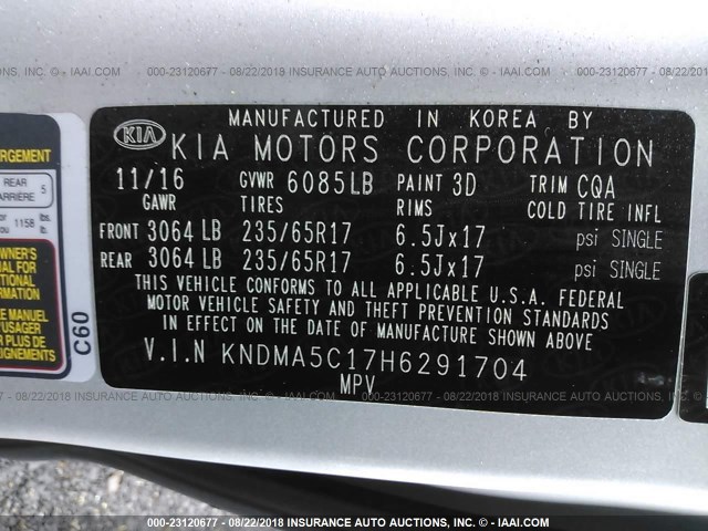 KNDMA5C17H6291704 - 2017 KIA SEDONA L SILVER photo 9