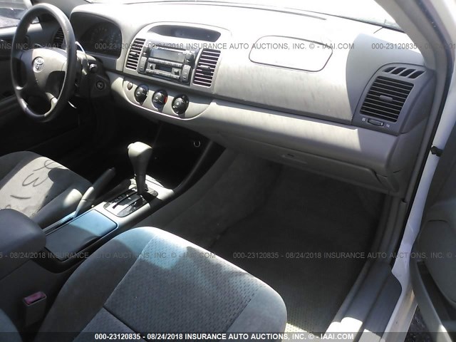 4T1BE32KX2U017311 - 2002 TOYOTA CAMRY LE/XLE/SE Ağ foto 5