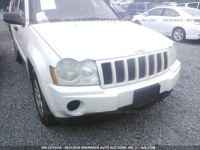 1J4GR48K15C608675 - 2005 JEEP GRAND CHEROKEE LAREDO/COLUMBIA/FREEDOM 白色 照片 6
