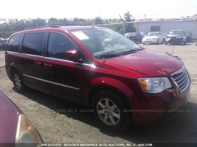 2A4RR5D18AR104573 - 2010 CHRYSLER TOWN & COUNTRY TOURING RED photo 1