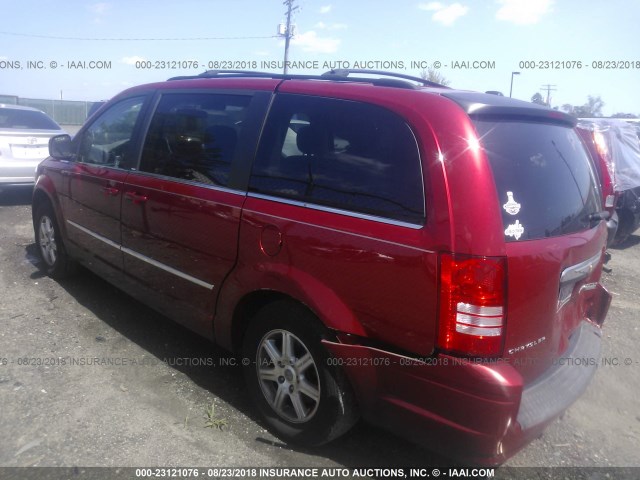 2A4RR5D18AR104573 - 2010 CHRYSLER TOWN & COUNTRY TOURING RED photo 3