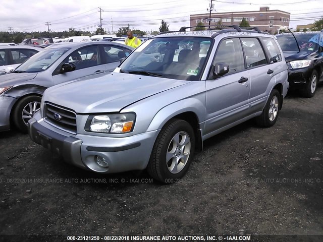 JF1SG65674H720235 - 2004 SUBARU FORESTER 2.5XS SILVER photo 2