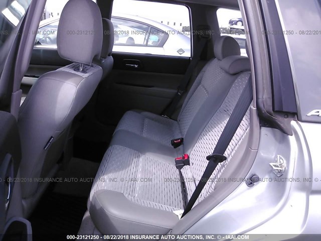 JF1SG65674H720235 - 2004 SUBARU FORESTER 2.5XS 银色 照片 8