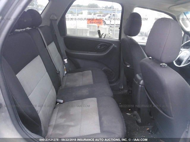 1FMYU03117KA92869 - 2007 FORD ESCAPE XLT GRAY photo 8