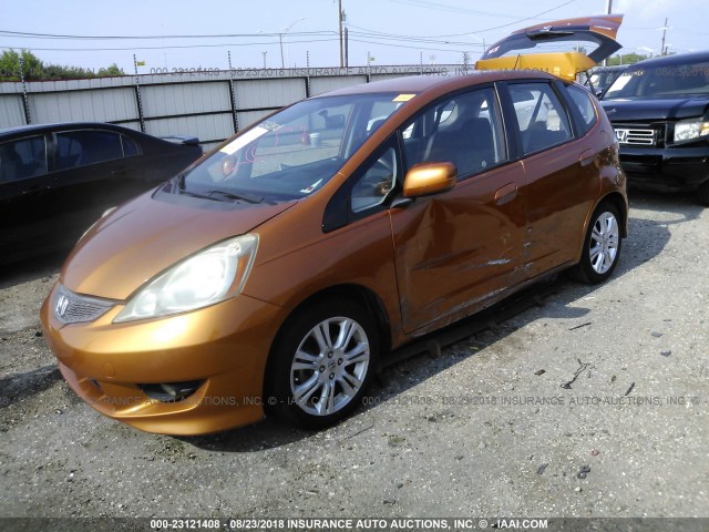 JHMGE8H47AS025505 - 2010 HONDA FIT SPORT ORANGE photo 2