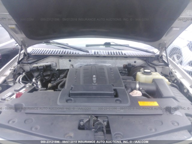 5LMFU28508LJ14772 - 2008 LINCOLN NAVIGATOR Күміс фото 10