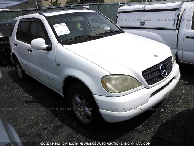 4JGAB54E7YA201395 - 2000 MERCEDES-BENZ ML 320 WHITE photo 1