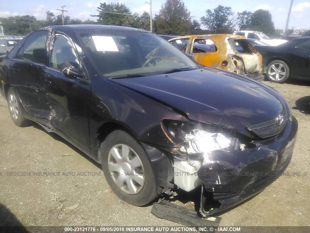 4T1BE32K22U544825 - 2002 TOYOTA CAMRY LE/XLE/SE Күлгін фото 1