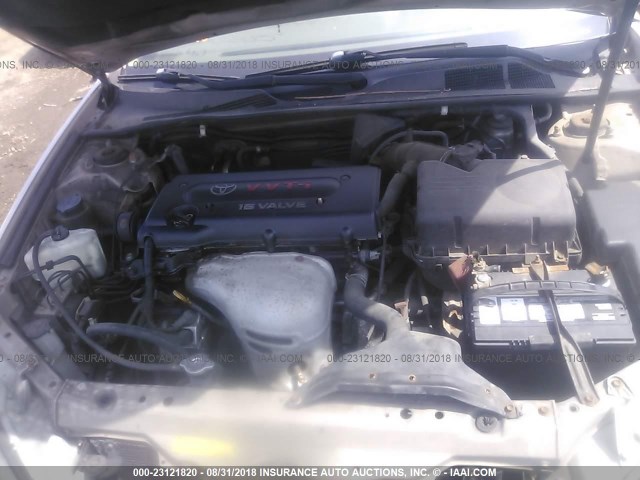 4T1BE32K12U605226 - 2002 TOYOTA CAMRY LE/XLE/SE 金色 照片 10