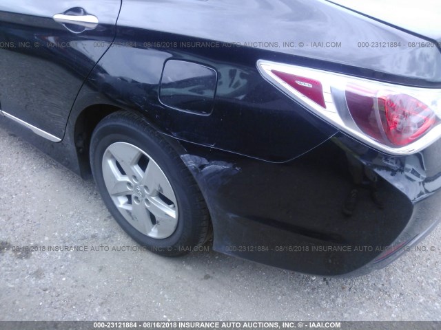 KMHEC4A42BA017400 - 2011 HYUNDAI SONATA HYBRID BLACK photo 6