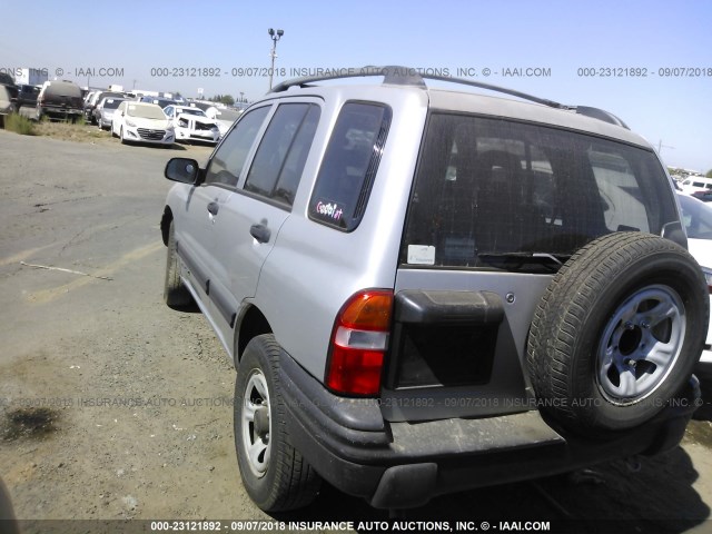 2CNBJ13C326955348 - 2002 CHEVROLET TRACKER SILVER photo 3