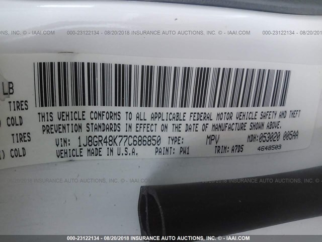 1J8GR48K77C686850 - 2007 JEEP GRAND CHEROKEE LAREDO/COLUMBIA/FREEDOM 白色 照片 9
