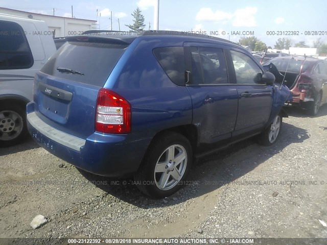 1J4FT47B39D189565 - 2009 JEEP COMPASS SPORT TAN photo 4