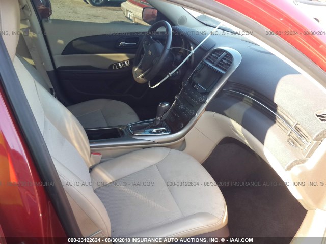 1G11D5RRXDF106801 - 2013 CHEVROLET MALIBU 1LT წითელი ფოტო 5