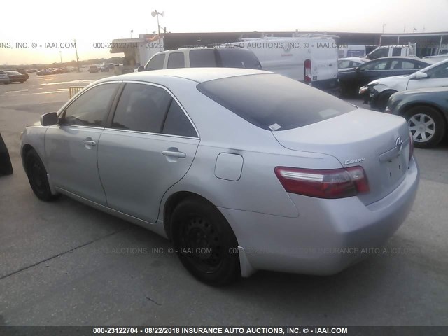 4T1BE46K37U634153 - 2007 TOYOTA CAMRY NEW GENERAT CE/LE/XLE/SE SILVER photo 3