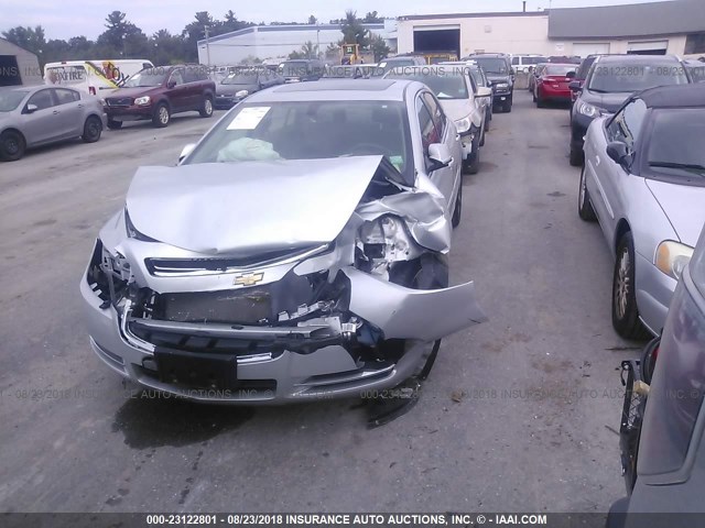 1G1ZC5EU7BF329049 - 2011 CHEVROLET MALIBU 1LT SILVER photo 2