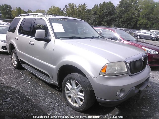 5LMEU88H34ZJ21635 - 2004 LINCOLN AVIATOR 银色 照片 1
