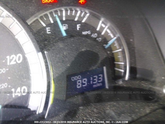 4T1BF1FK4EU746307 - 2014 TOYOTA CAMRY L/SE/LE/XLE 银色 照片 7