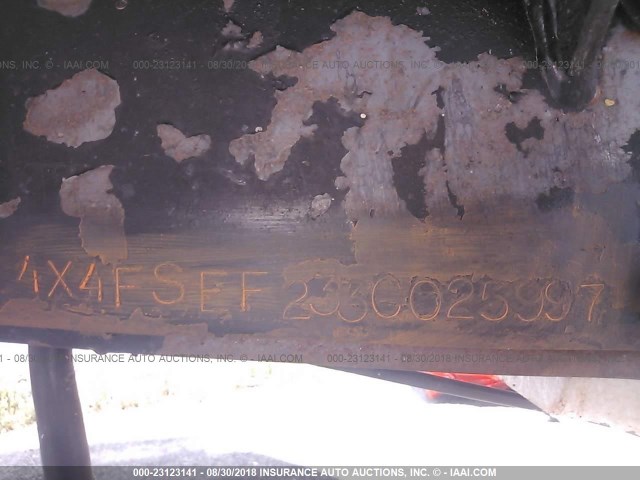 4X4FSEF233C025997 - 2003 FOREST RIVER OTHER  白色 照片 9