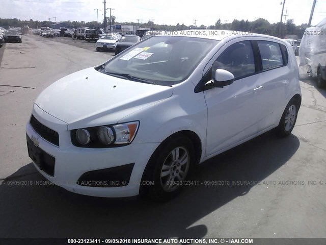 1G1JA6SH0C4158027 - 2012 CHEVROLET SONIC LS 白色 照片 2