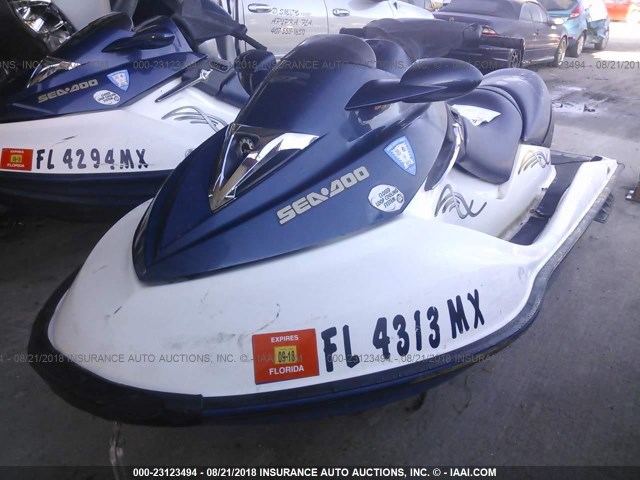 YDV15691C505 - 2005 SEADOO SEADOO GTX  BLUE photo 2