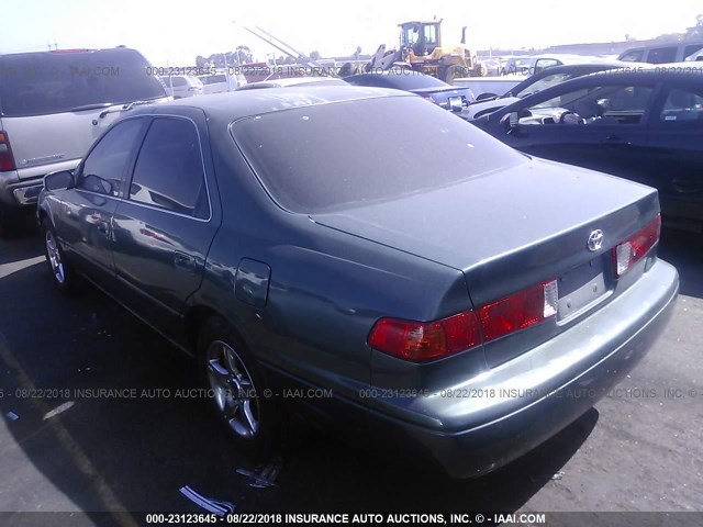 4T1BG22K4YU980184 - 2000 TOYOTA CAMRY CE/LE/XLE 绿色 照片 3