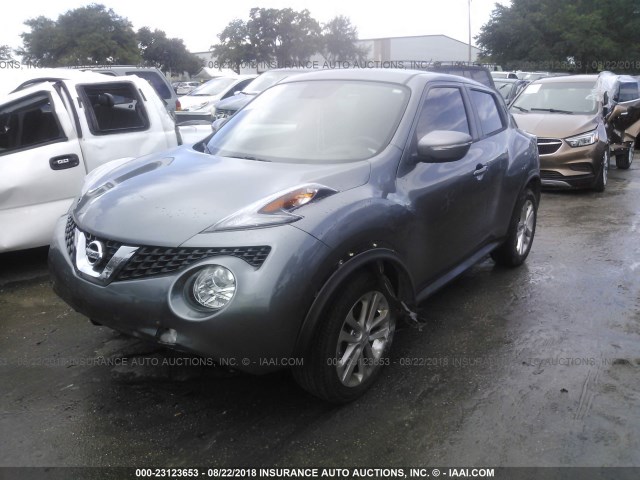 JN8AF5MR9GT607536 - 2016 NISSAN JUKE S/SV/SL/NISMO GRAY photo 2