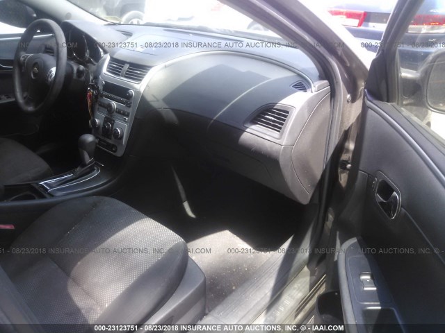 1G1ZC5E10BF381435 - 2011 CHEVROLET MALIBU 1LT BROWN photo 5