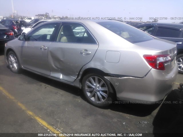 4T4BF1FK0DR293081 - 2013 TOYOTA CAMRY L/SE/LE/XLE Champagne photo 3