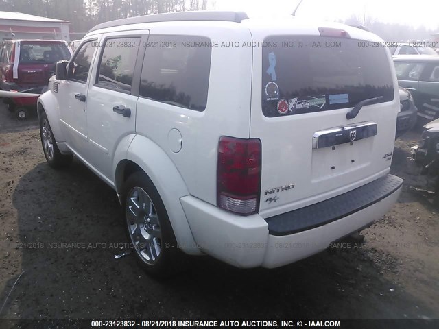 1D8GU58657W656339 - 2007 DODGE NITRO R/T WHITE photo 3