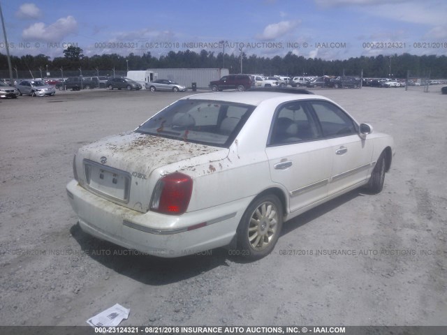 KMHFU45E94A320004 - 2004 HYUNDAI XG 350 WHITE photo 4