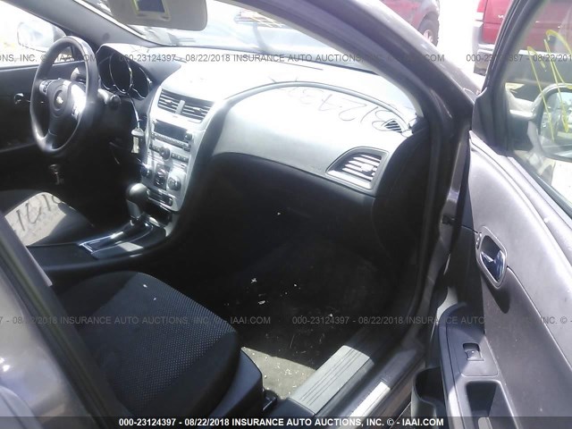 1G1ZC5E07CF161816 - 2012 CHEVROLET MALIBU 1LT BROWN photo 5