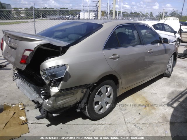 4T1BE46K57U108641 - 2007 TOYOTA CAMRY NEW GENERAT CE/LE/XLE/SE GRAY photo 4