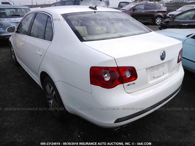 3VWDG71K86M633449 - 2006 VOLKSWAGEN JETTA 2.5 OPTION PACKAGE 2 WHITE photo 3