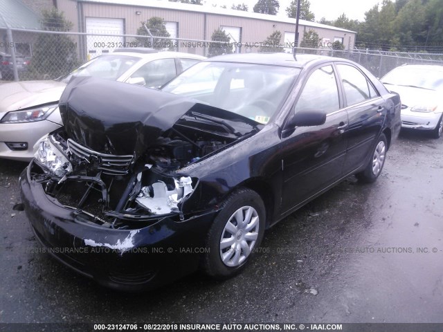 4T1BE32K05U084696 - 2005 TOYOTA CAMRY LE/XLE/SE 黑色 照片 2