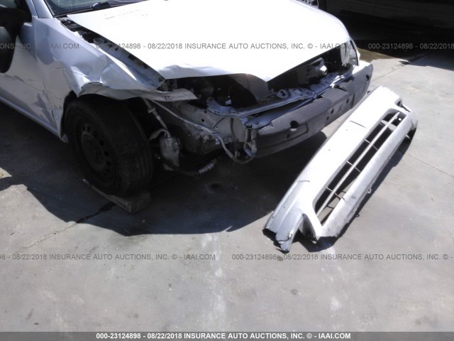 1FAFP34NX7W342193 - 2007 FORD FOCUS ZX4/S/SE/SES 银色 照片 6