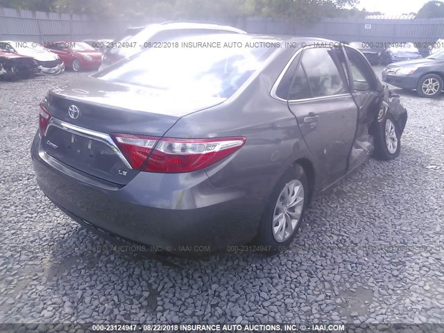 4T1BF1FK7GU531829 - 2016 TOYOTA CAMRY LE/XLE/SE/XSE 灰色 照片 4