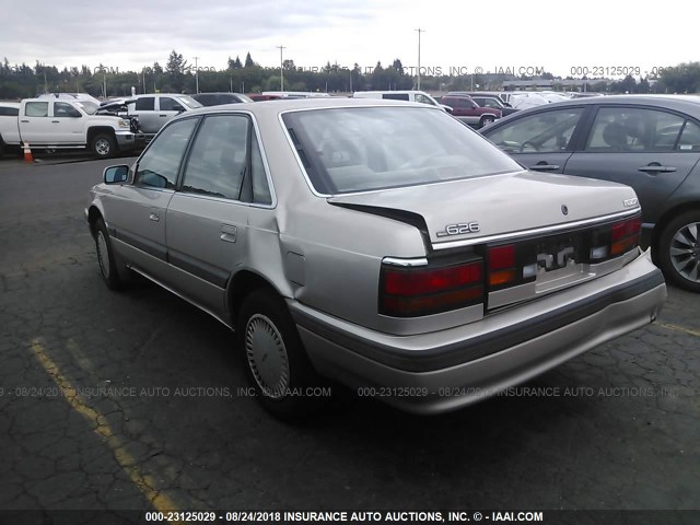 1YVGD22B8M5174415 - 1991 MAZDA 626 DX/LX SILVER photo 3