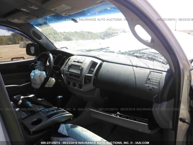 5TETU62N66Z244953 - 2006 TOYOTA TACOMA PRERUNNER ACCESS CAB SILVER photo 5