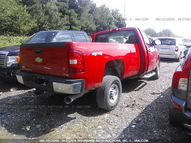 1GCHK34608E121543 - 2008 CHEVROLET SILVERADO K3500 RED photo 4