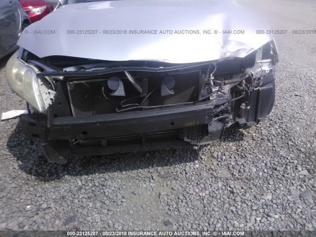 4T1BK46K28U064477 - 2008 TOYOTA CAMRY LE/XLE/SE Күміс фото 6