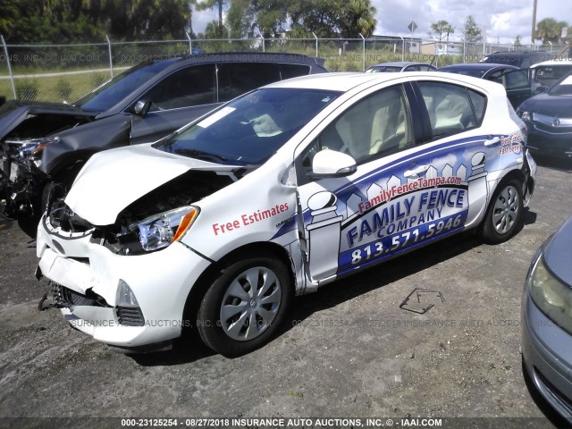 JTDKDTB32C1503436 - 2012 TOYOTA PRIUS C WHITE photo 2