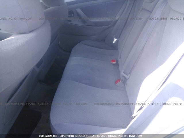 4T1BE46KX7U607063 - 2007 TOYOTA CAMRY NEW GENERAT CE/LE/XLE/SE SILVER photo 8