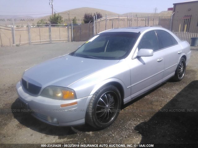 1LNHM87A3YY842182 - 2000 LINCOLN LS SILVER photo 2